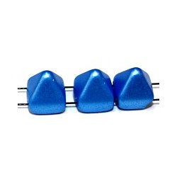 TILA STUD kralen 6x6mm mat blauw 25st.