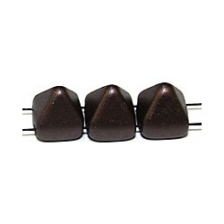 TILA STUD kralen 6x6mm chocobruin 25st.