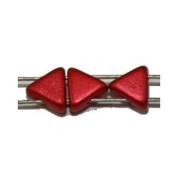 Tila driehoek 5,7mm metallic rood 25stuks