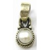 Zilveren hanger 13mm met hangoog en parel