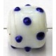glaskraal ton 14x14mm wit blauwe stippen p.st