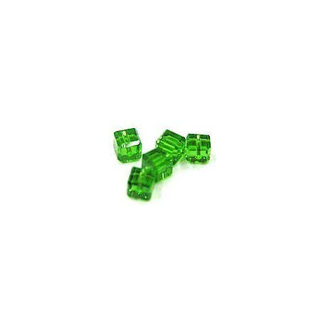 kubus kristal 4mm groen per 5