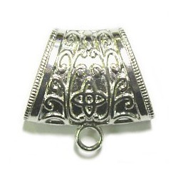 Sjaalkraal 40mm met hangoog verzilv.