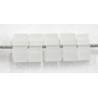 Fantasiekraal 2,5mm melkwit 25gram