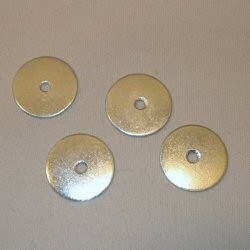 Metalen schijf 28mm met gat per stuk