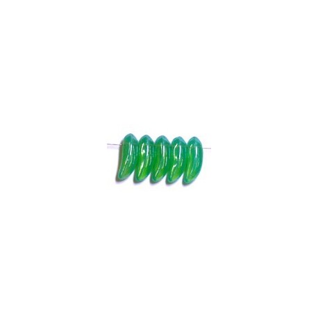 Glasdruppel 6x17mm banaan opaal groen 24st.