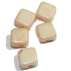 Silky beads 6mm opaque beige 25st.