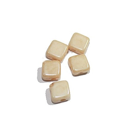 Silky beads 6mm opaque beige 25st.